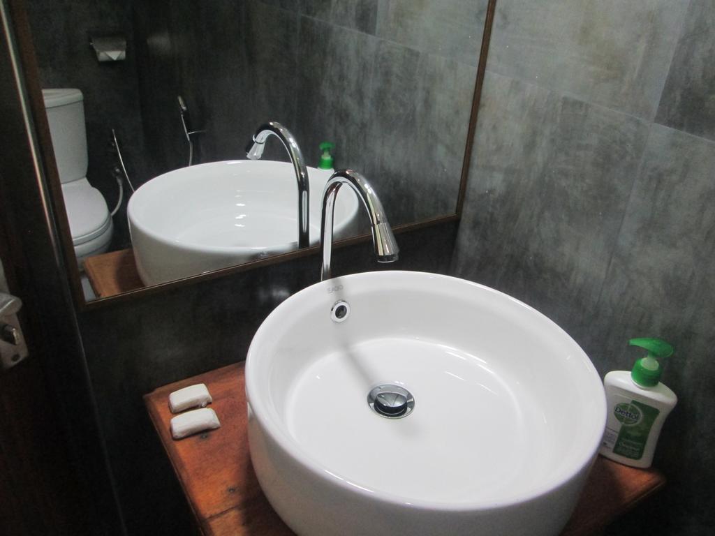 Bay Reach Home Stay Weligama Exterior photo